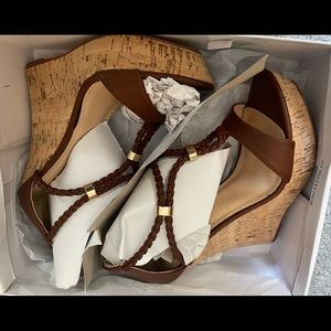 Brown strapped wedges